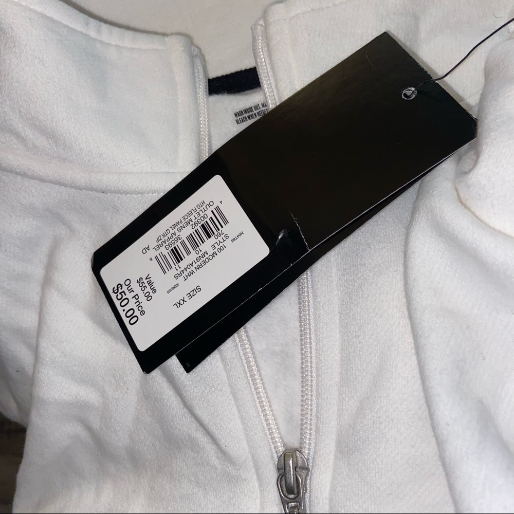 ❤️NWT FILA SWEATER❤️ - Picture 2 of 4